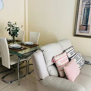 Flat On The Paseo Maritamo! Estepona